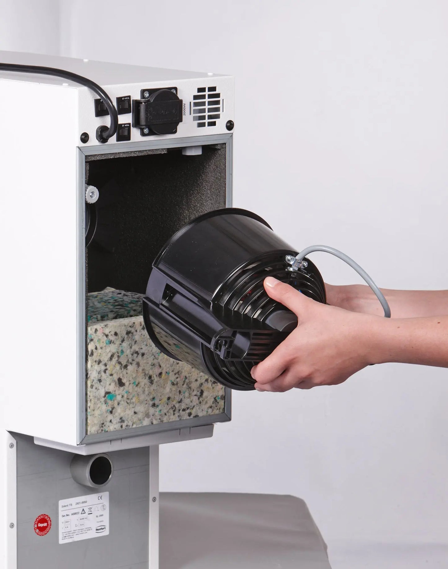 Renfert SILENT TS Single workbench extraction - RMH3 Digital by RMH3 Dental